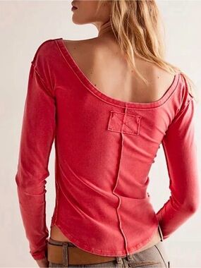 Free People long-sleeve scoop neck top in a vintage-washed red XS